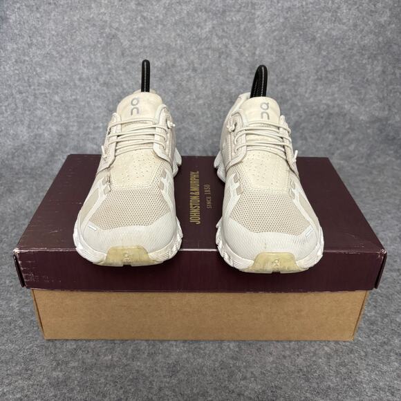 On Cloud 5 All White Athletic Sneakers Trainer Running Shoes Womens Size 8 US - Picture 3 of 8